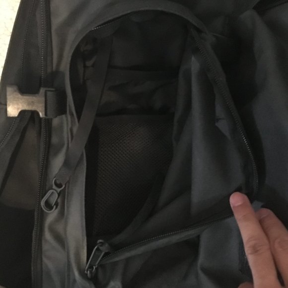 lululemon daily bag Multi-Pocket Tote *Canvas in Natural/Black, One Si – lemon bunny Color:ECOPAK™ Black + Black Leather Bencardo Surge Backpack - 31L This Roomy Tote Handles